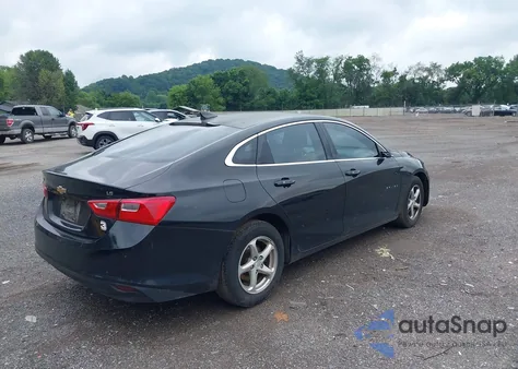 2016 Chevrolet Malibu Ls z USA, uszkodzony, nr VIN 1G1ZB5ST5GF203598